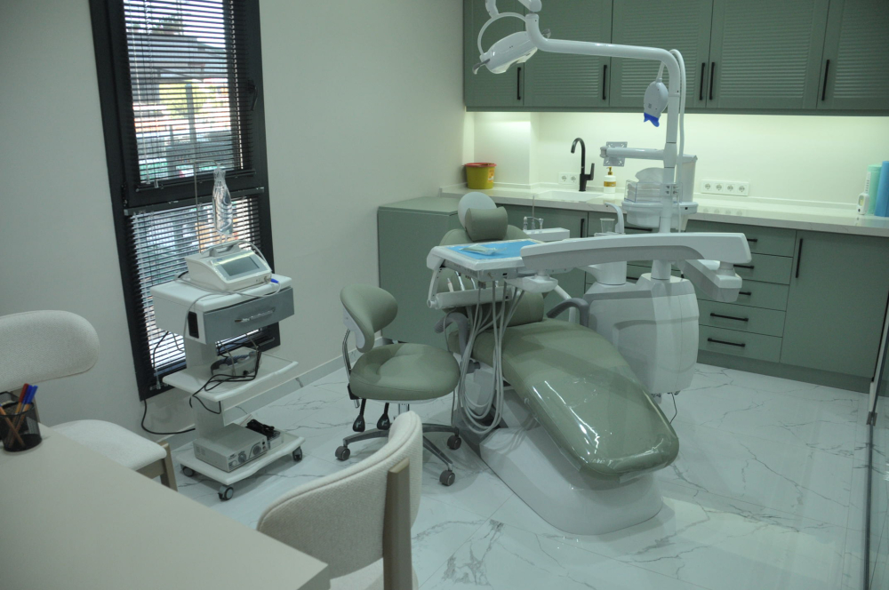 Dentora Diş Kliniği Aliağa’da Hizmete Başladı galerisi resim 1