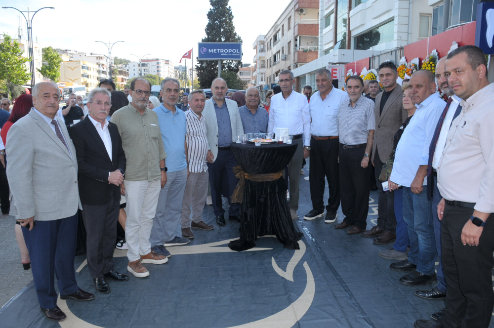 Dentora Diş Kliniği Aliağa’da Hizmete Başladı galerisi resim 19