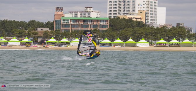 Rüzgar Sörfü Sporcusu Lena Erdil, Kore’de 2. Oldu!