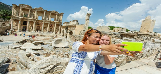 Turizm Sektörüne Acil Destek Şart