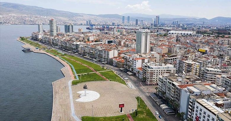 İzmir'de konut satışları %50,7 azaldı