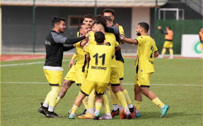 Aliağaspor FK, Şampiyonluk Yarışını Sürdürdü