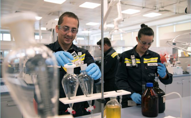 Tüpraş'tan Yenilenebilir Yakıt Üretiminde İnovatif Adım: SUNFUSION Projesi!