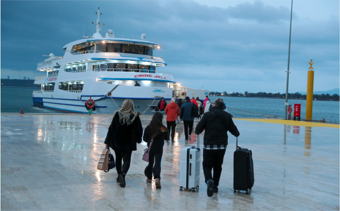 Aliağa’da Tarihi Gün: Aliaport Deniz Yolcu İskelesi’nde İlk Sefer Yapıldı