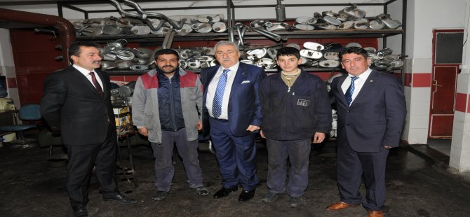 Palandöken, İşsizlik Artıyor Ama Ara Eleman Bulunamıyor