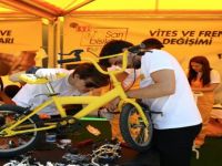 Eti Sarı Bisiklet Geri Dönüşüm Kampanyası İzmir’de