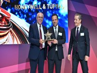Tüpraş'a Saygın Ödül