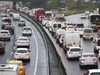 İzmir’de Trafiğe Kayıtlı Araç Sayısı 2 Milyonu Aştı