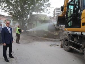 Köklü Cadde Gün Sayıyor